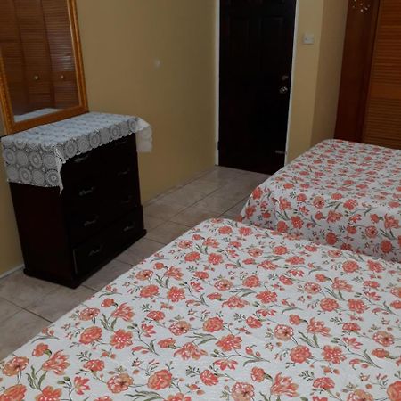La Casa Del Sol Naciente Apartman Kittian Village Kültér fotó