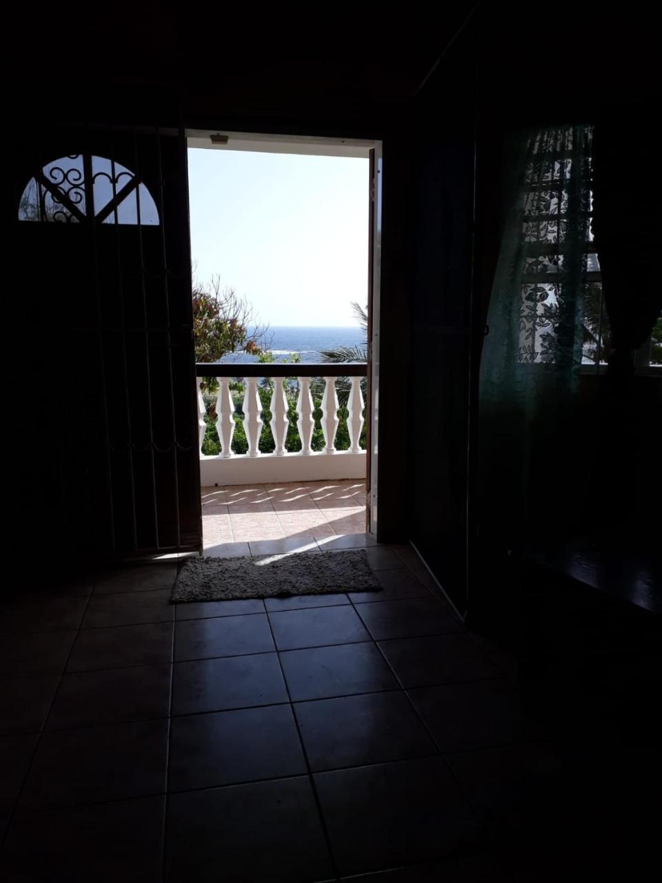 La Casa Del Sol Naciente Apartman Kittian Village Kültér fotó